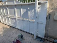 Urgence dépannage d'un portail coulissant came qui ne s'ouvre plus dans une maison sur Cabriès proche d'aix en provence